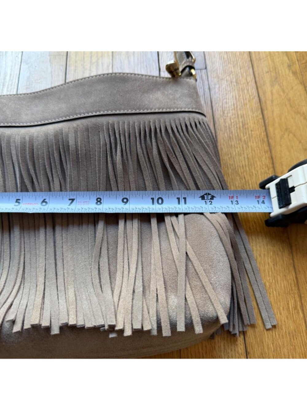 MICHAEL Michael Kors Beige Suede Fringe Boho Studded Billy Shoulder Purse Bag - Picture 9 of 13